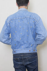 Chaqueta Mezclilla con Remaches Amarillos y Azules