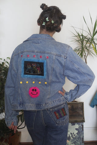 Chaqueta Mezclilla Parches TLC y Smiley Face